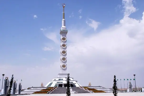 “TÜRKMENISTANDA ADAM HUKUKLARY BOÝUNÇA 2021 — 2025-NJI ÝYLLAR ÜÇIN HEREKETLERIŇ MILLI MEÝILNAMASY” TASSYKLANYLDY