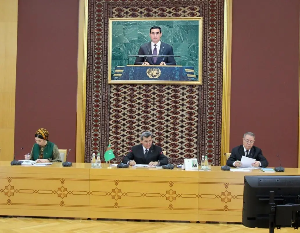 ADAM HUKUKLARY BOÝUNÇA PUDAGARA TOPARYŇ MEJLISI